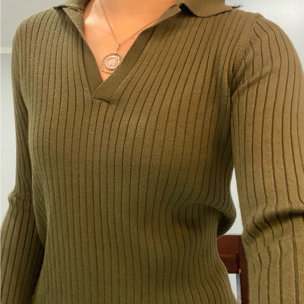 Ribbed Olive Green Sweater